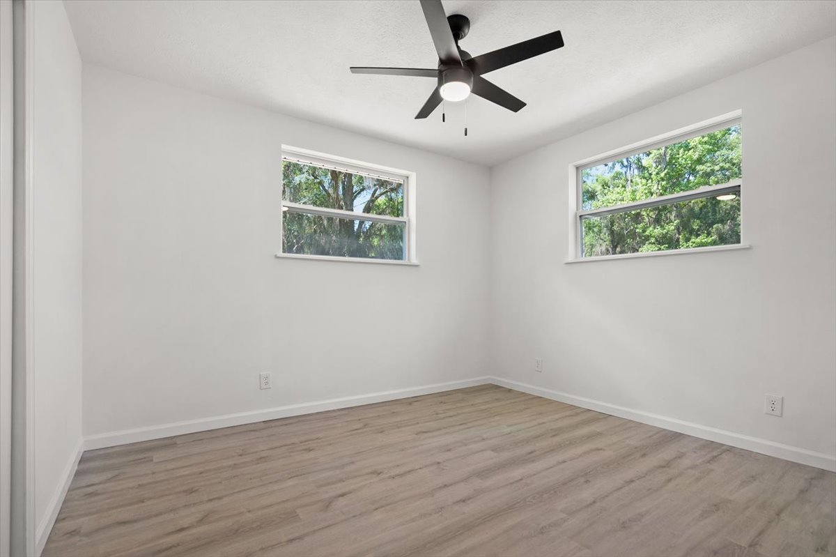 11-4417 Greenland Rd (16)