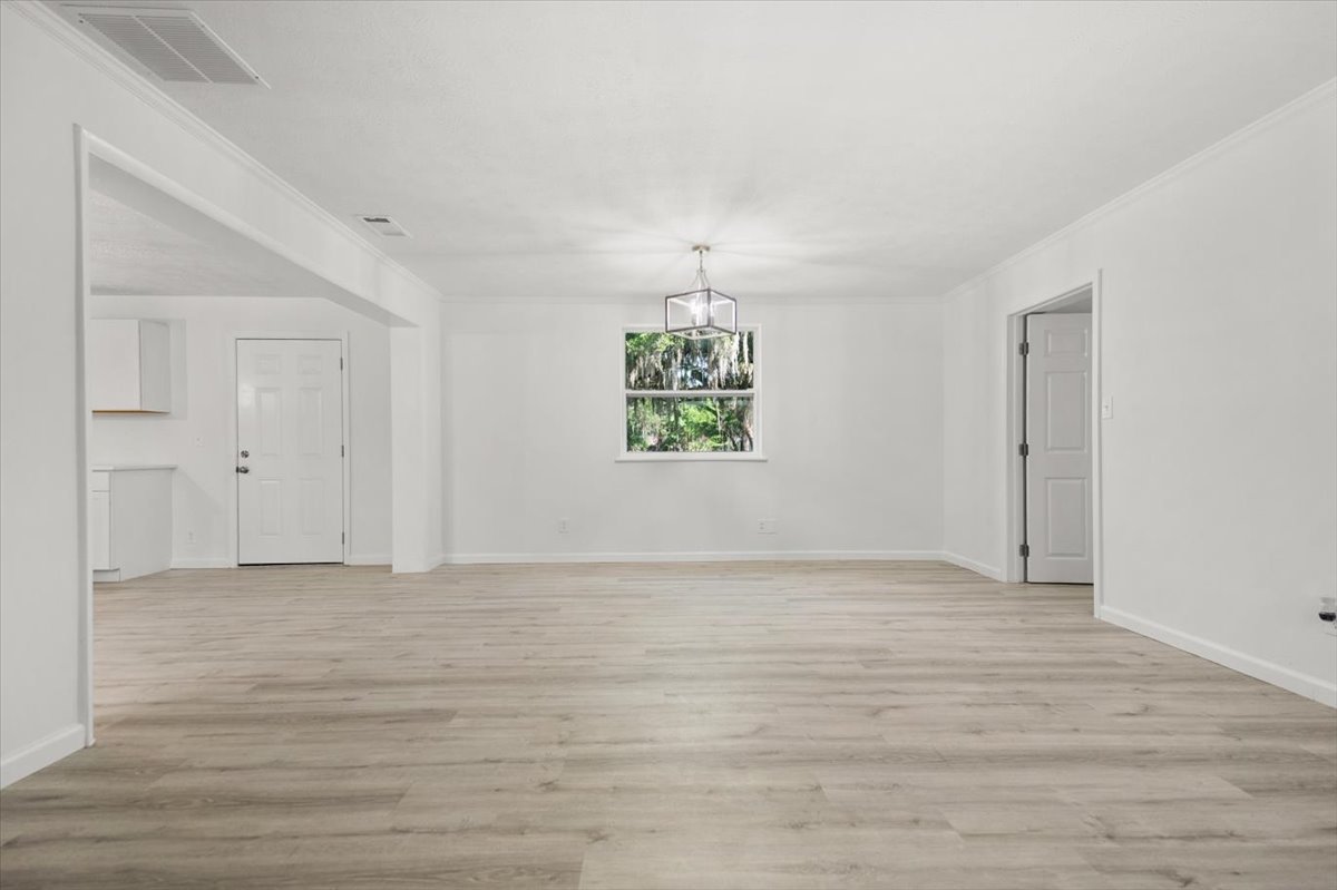 23-4417 Greenland Rd (28)